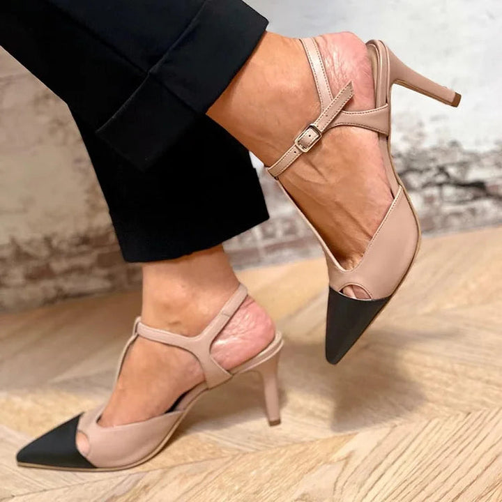 CAMILLA | BICOLOR COURT HEELS WITH STRAP