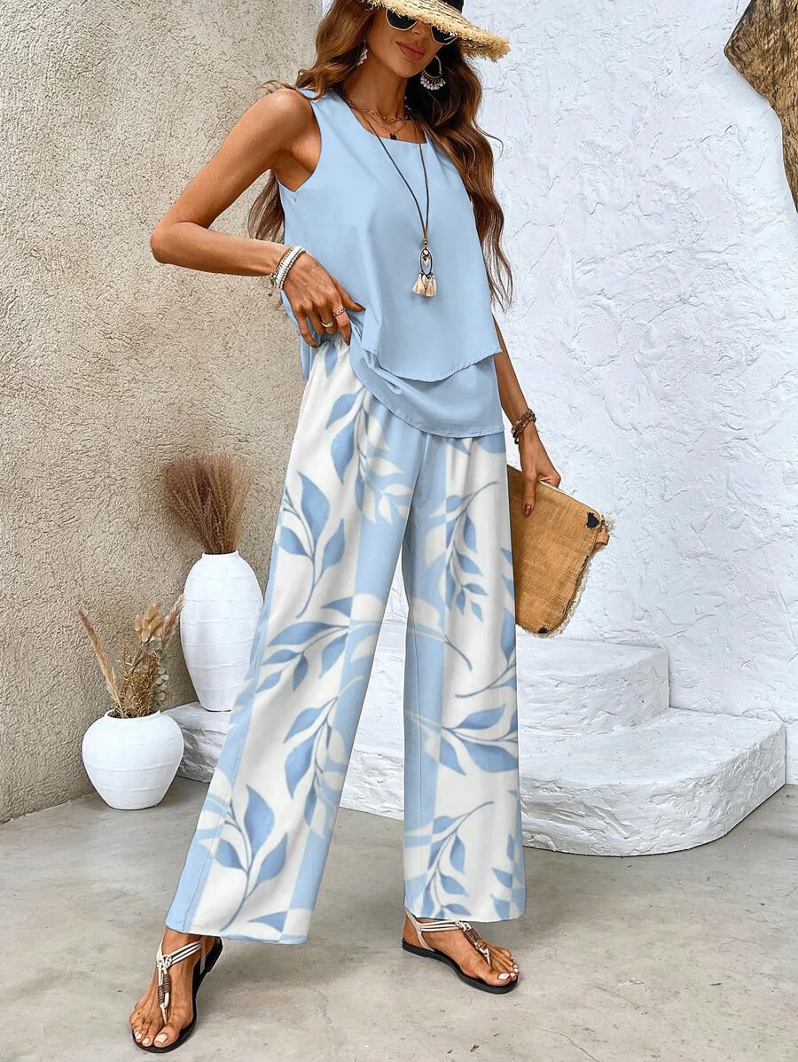 Two-piece set with top and matching trousers