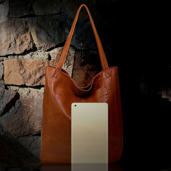 Lorena | Modern and Stylish Chic Bag