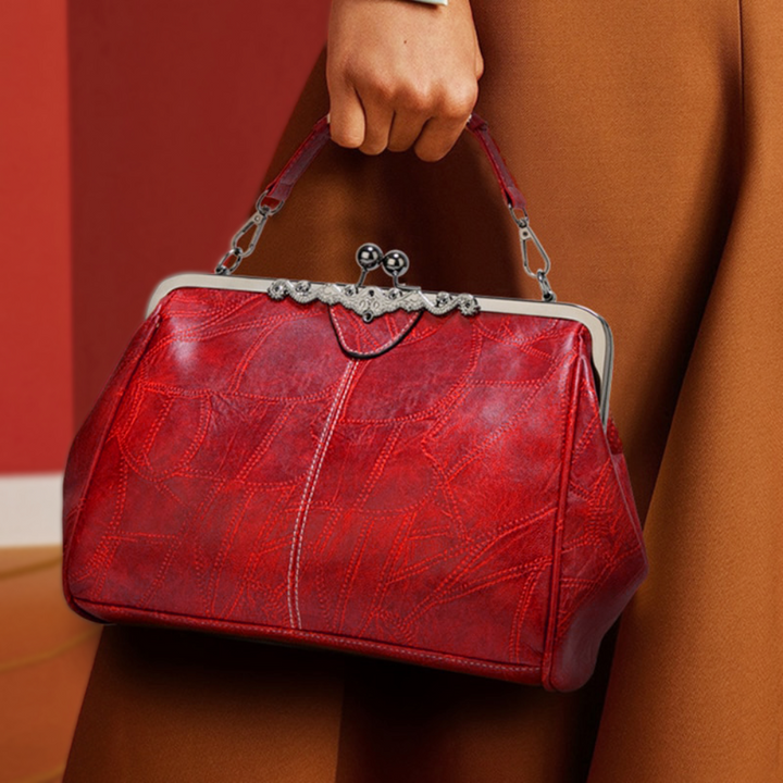 Mila | Vintage handbag with flap closure