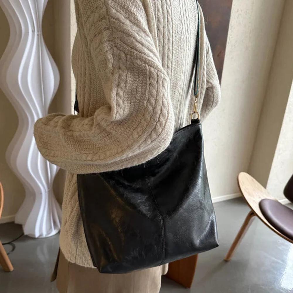 Chelsey™ | Elegant Vintage Shoulder Bag